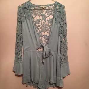 Fun and flirty romper!